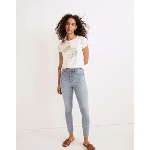 10" High-Rise Skinny‎ Crop Jeans in Carlton Wash